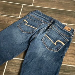 American eagle outfitters size 4 artist crop super stretch capris